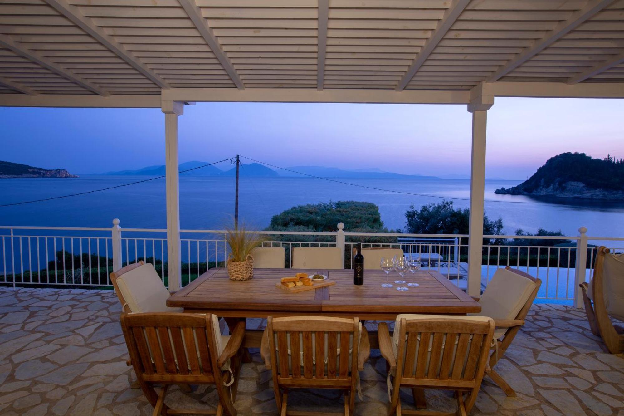 Ionian Calm Villas วาซีลีกี ภายนอก รูปภาพ