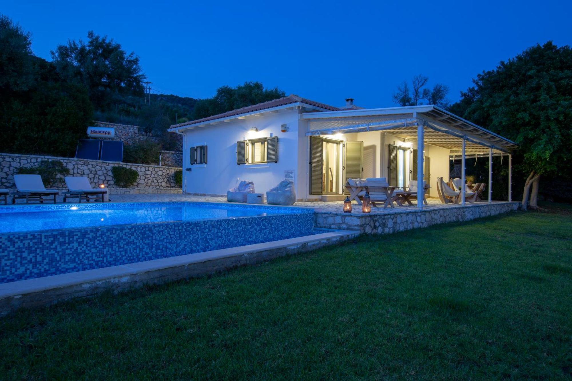 Ionian Calm Villas วาซีลีกี ภายนอก รูปภาพ