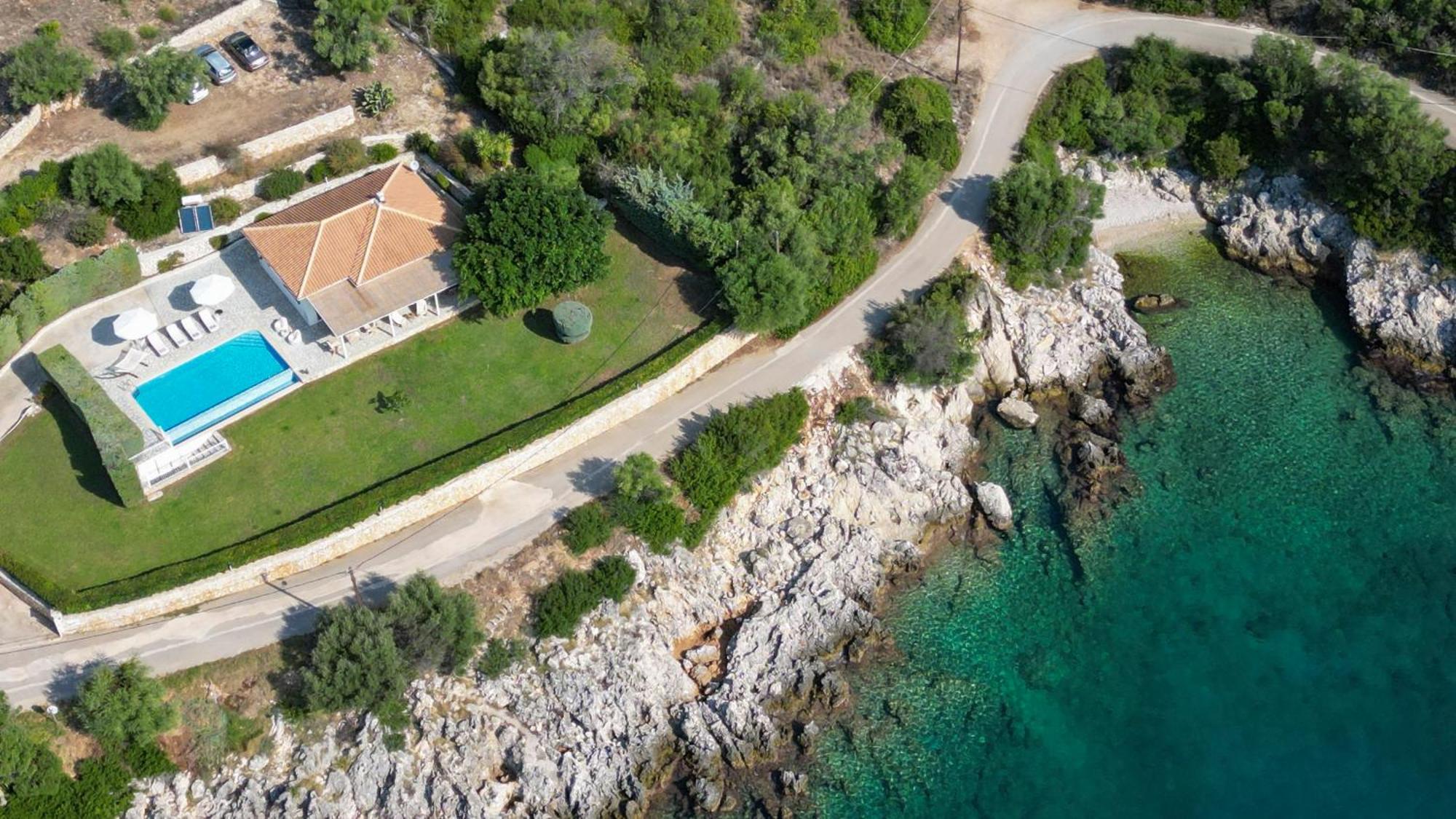 Ionian Calm Villas วาซีลีกี ห้อง รูปภาพ